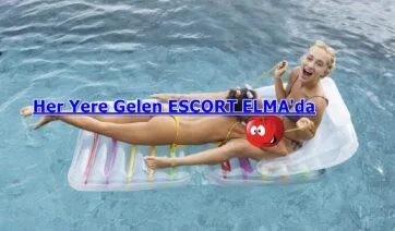 Birlikte Akşam Yemeği Yiyen Sarışın Escort